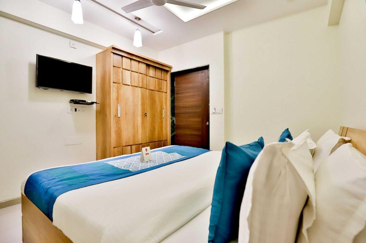 Collection O 12462 Hotel Shiv Inn Gandhinagar Luaran gambar